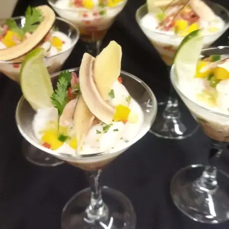 coctel camaron mango coco